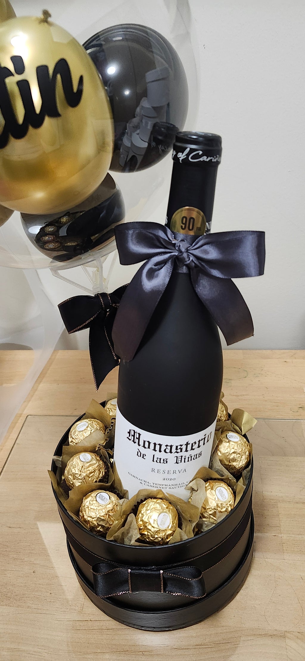 Wine bottle box
